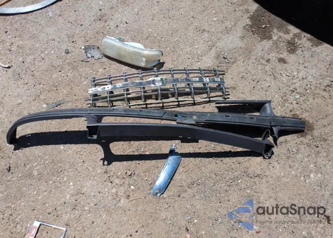 2002 Chevrolet Silverado C1500 z USA, uszkodzony, nr VIN 2GCEC19V121121998